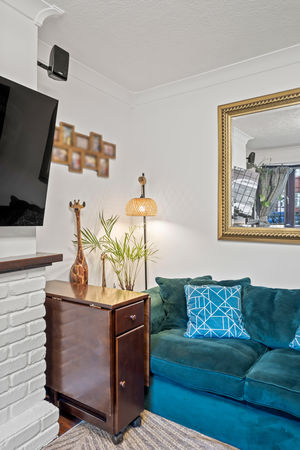 Photo 6- click for photo gallery